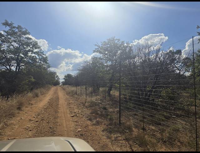 22.40HA FARM FOR SALE IN MOPANE